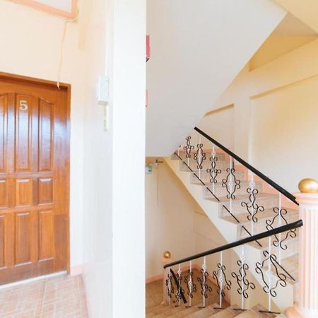 Reddoorz @ Q Abeto Street Mandurriao Hotell Iloilo City Exteriör bild